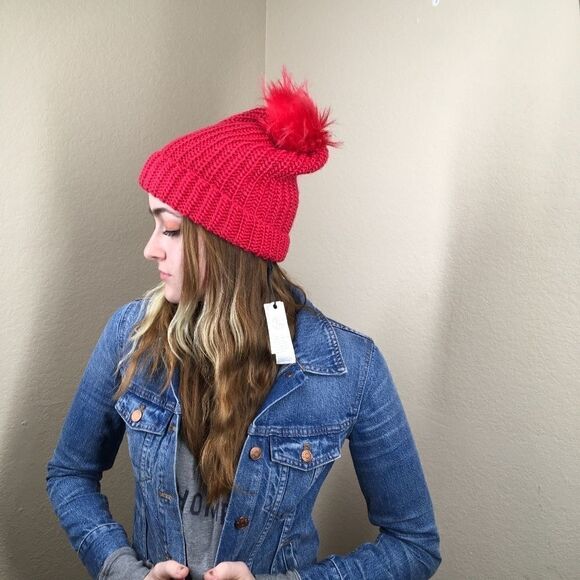New Treasure & Bond Red Knit Beanie (O) - Picture 1 of 6